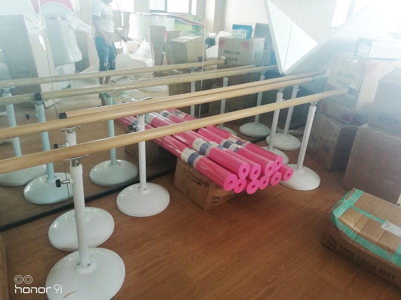 企事业单位健身房|房地产社区健身房-广西球王会体育健身器材有限公司